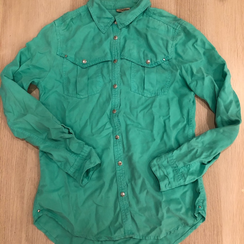 Anthropologie super soft button up top